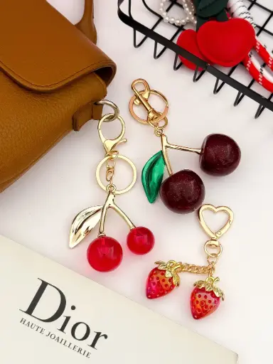 LLAVEROS STRAP CEREZAS